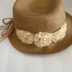 Summer hat fabric flowers